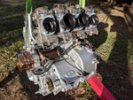250-engine3-sml.jpg